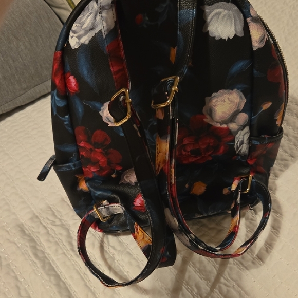 Betsey Johnson Multicolor Floral Backpack - Picture 6 of 6